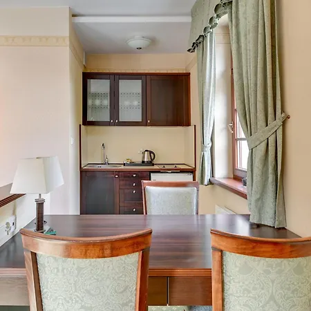 Hotel apartamentowy Jaśkowy Dworek Gdańsk