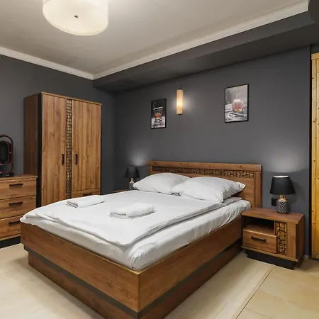 Jaśkowy Dworek Hotel apartamentowy 3*