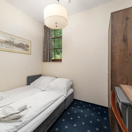 Jaskowy Dworek Apartmanhotel 3*
