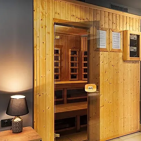 Apart-hotel Jaskowy Dworek 4*