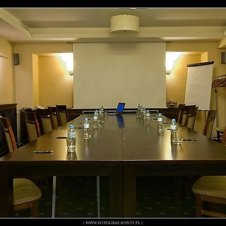 Jaśkowy Dworek Hotel apartamentowy Gdańsk