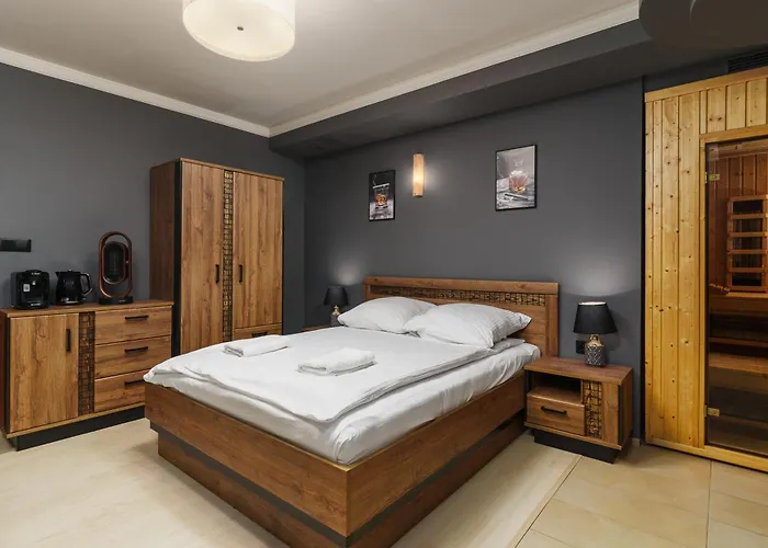 Jaskowy Dworek Apartahotel 4*