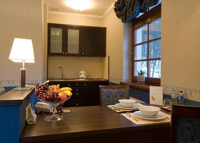 Jaskowy Dworek Apartahotel 4*