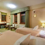 Jaskowy Dworek Aparthotel 4*