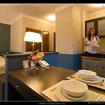 Jaskowy Dworek Aparthotel 4*