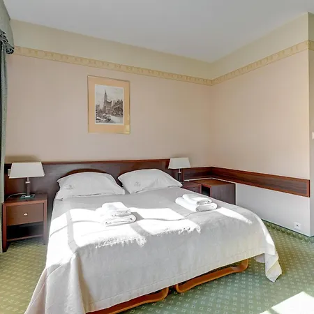 Jaskowy Dworek 4* Gdansk